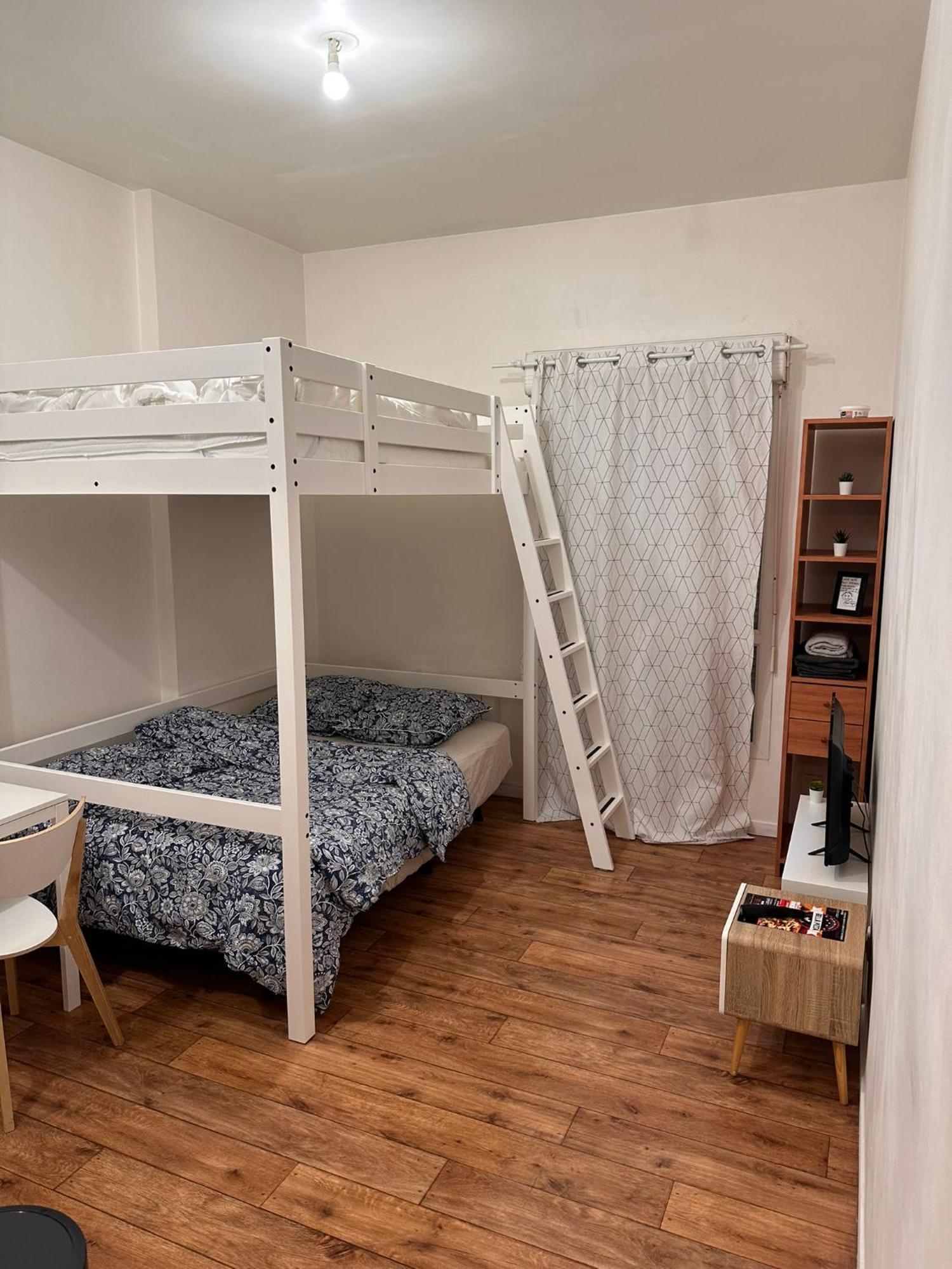 Studio A Disneyland Paris Монтеврен Екстериор снимка